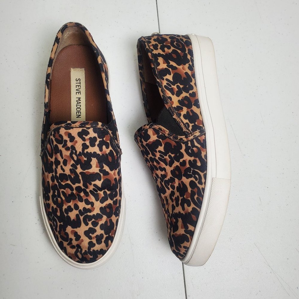 Steve Madden Slip-on Shoes Cheetah Leopard Print Sneakers Womens Size 7.5